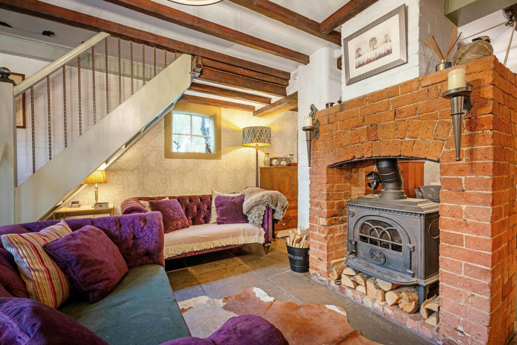 Additional image 8 of Church Road, Snitterfield, Warwickshire CV37 0LF