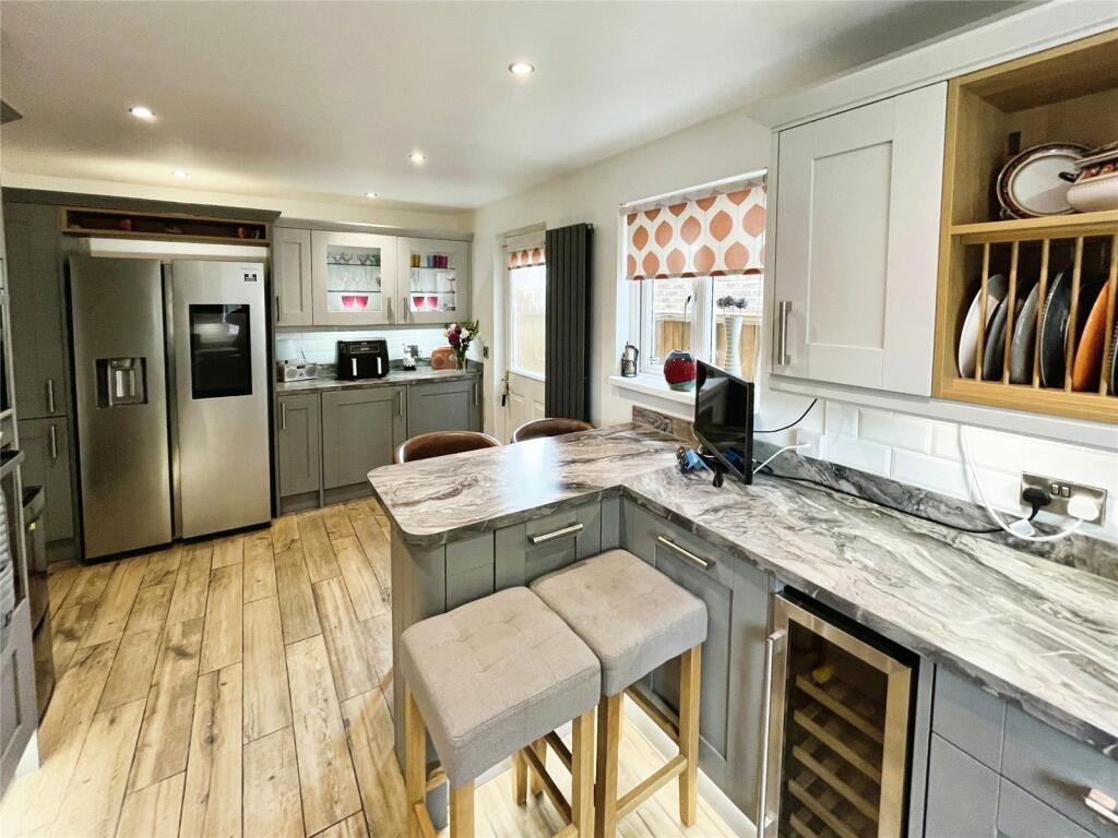 Additional image 32 of Hatters Court, Bedworth, Warwickshire, CV12