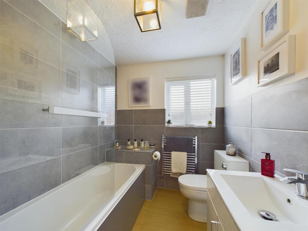 Additional image 16 of Jubilee Close, Melbourne, DE73 8GR