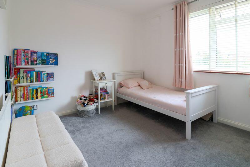 Additional image 13 of Canterbury