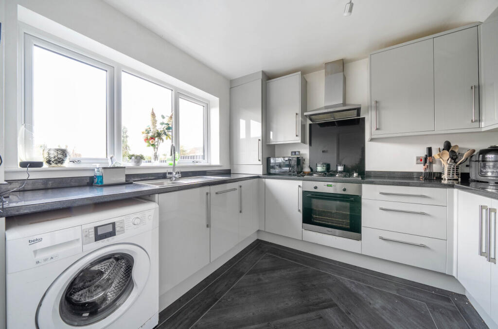 Additional image 2 of Balmoral Road, Sutton At Hone, Dartford, Kent, DA4