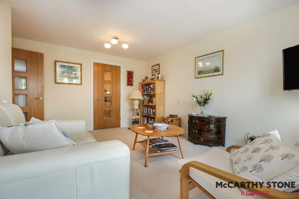 Additional image 4 of Harvard Place, Stratford-Upon-Avon, Warwickshire CV37 8GA