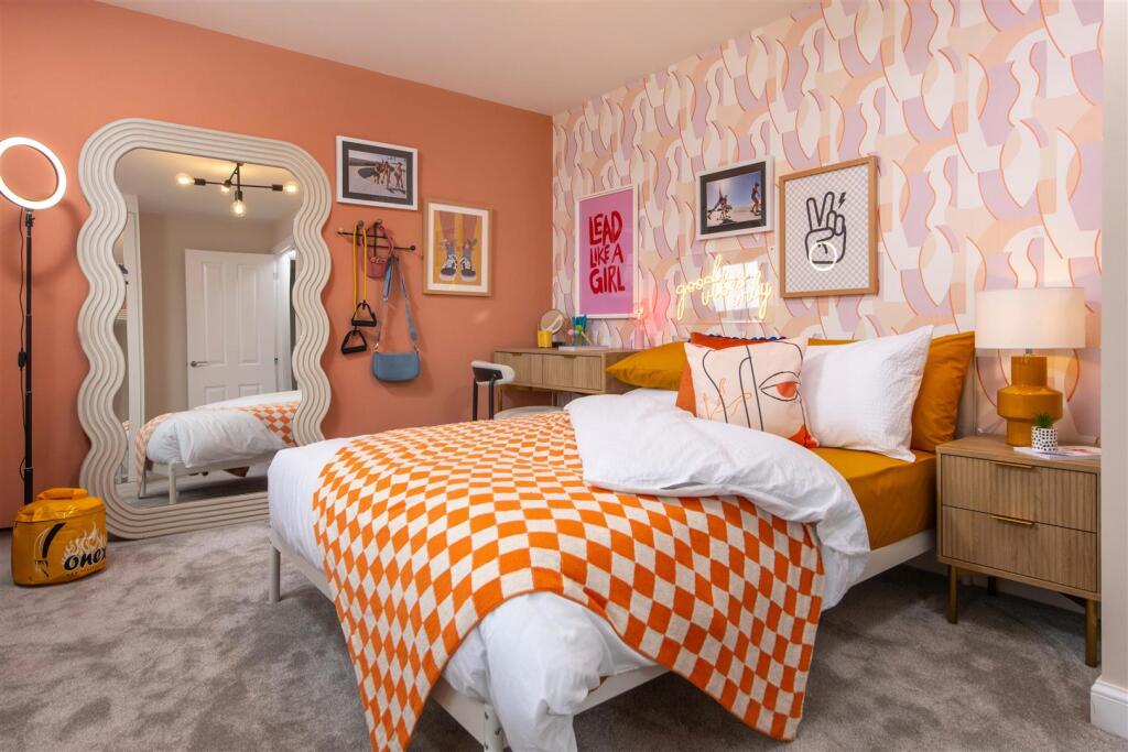 Additional image 12 of 19 Robert Lewis, Crewe