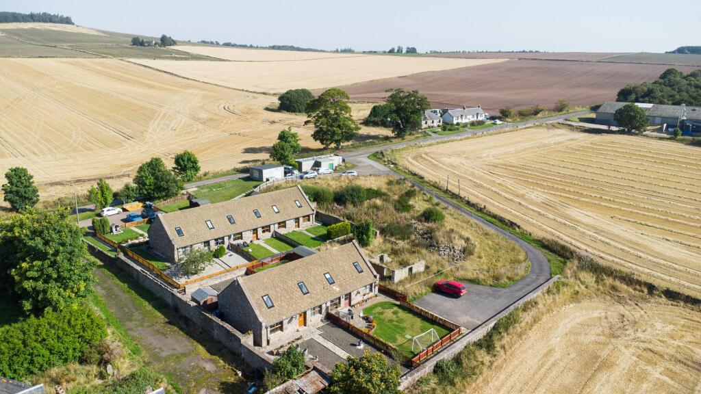 Additional image 25 of 8 Seggieden Steadings, Whigstreet. DD8 2JZ