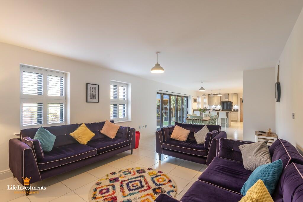 Additional image 33 of Coombe Road, Rugby, Warwickshire, CV23