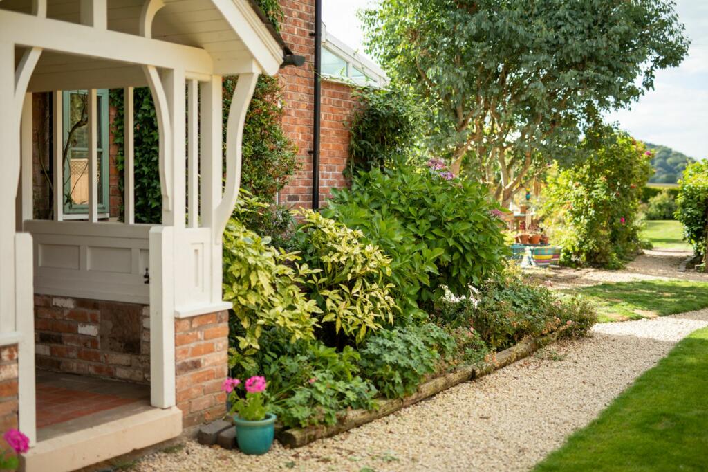 Additional image 35 of Stunning views of Beeston Castle with a detached annexe