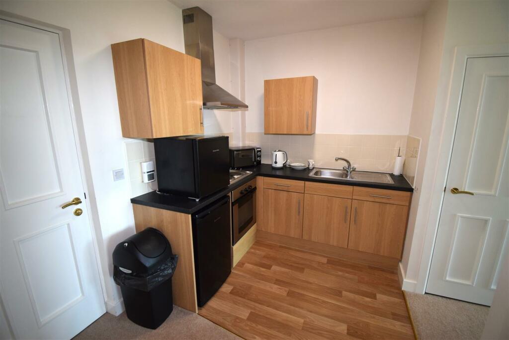 Additional image 3 of Springwood Gardens, Belper