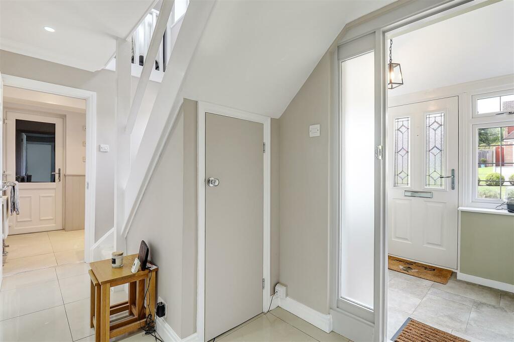 Additional image 2 of Cob Drive, Shorne,
