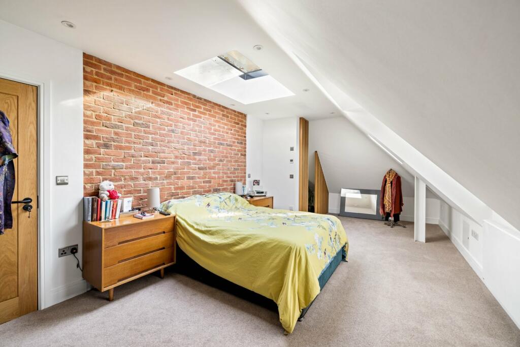 Additional image 16 of North Road, Hythe, CT21