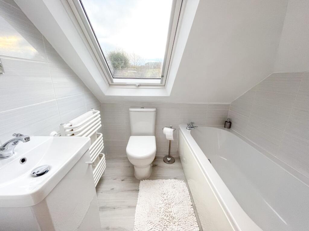 Additional image 13 of Coutts Avenue, Shorne, Gravesend, Kent, DA12