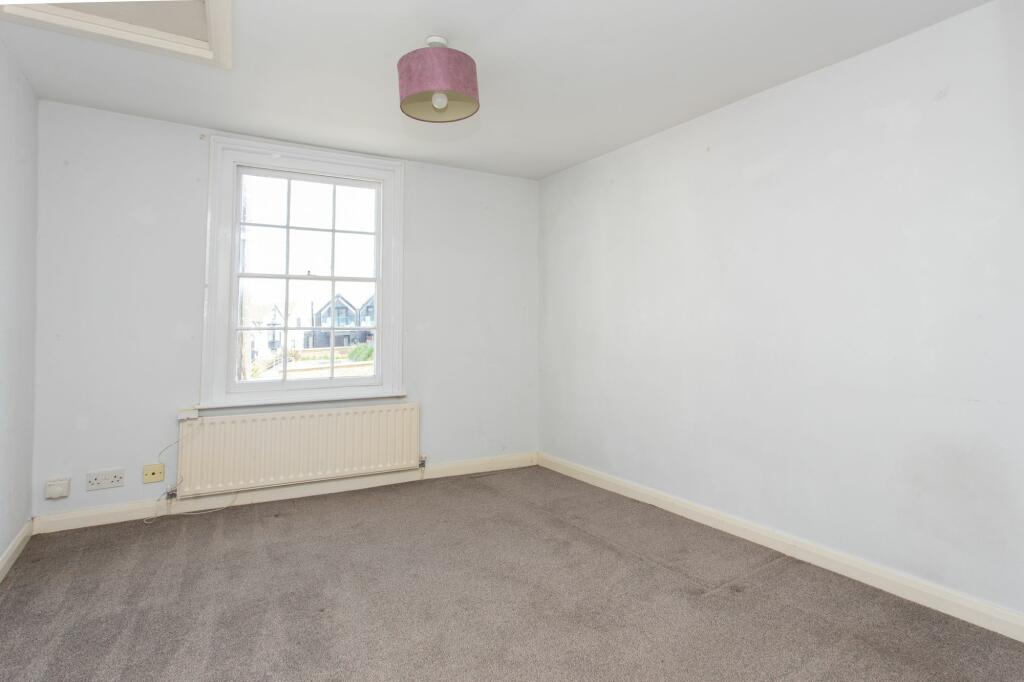 Additional image 8 of Sea Wall, Whitstable, CT5