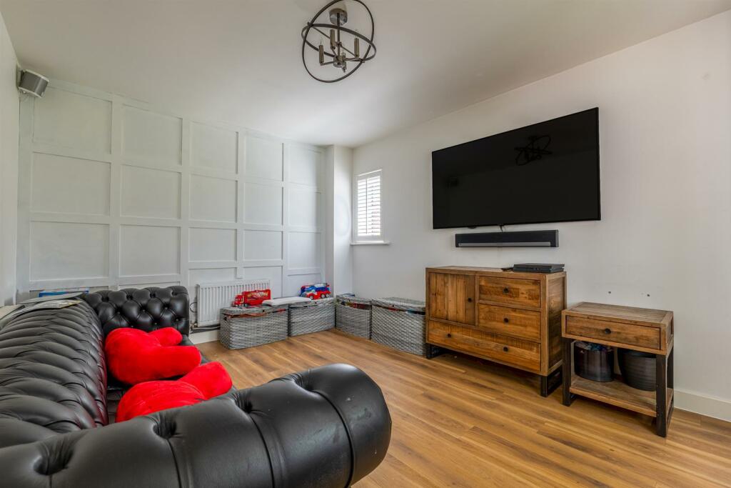 Additional image 26 of Kestrel Row, Southam