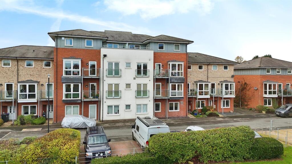 Additional image 26 of Trent Place, Warwick