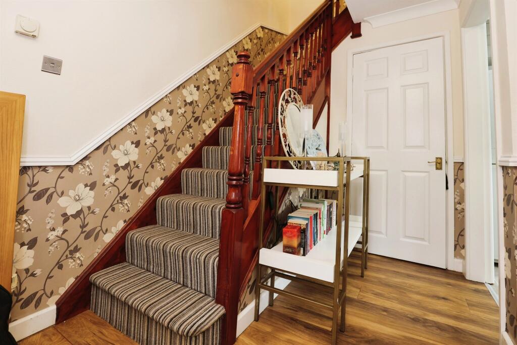 Additional image 12 of The Furrows, Southam