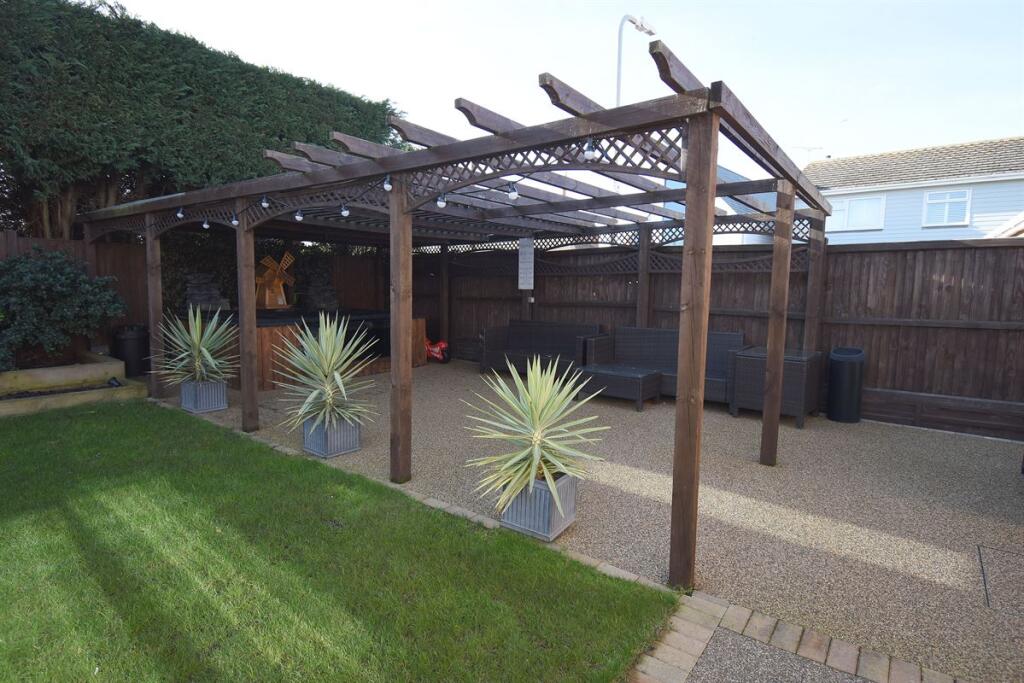 Additional image 14 of The Russets, Chestfield, Whitstable