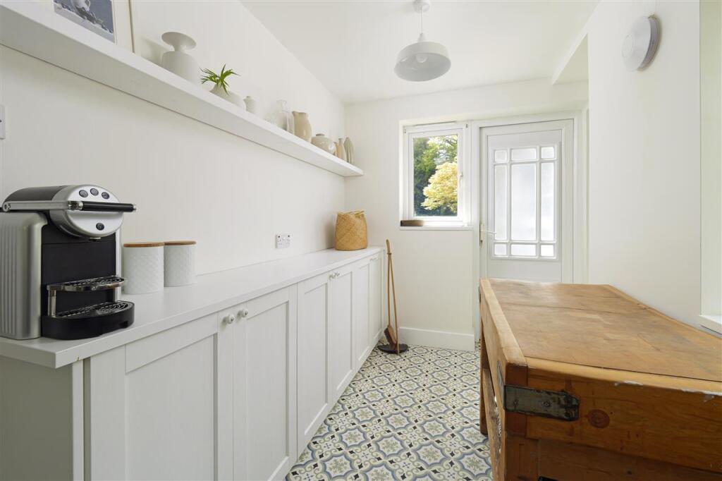 Additional image 9 of Springfield Lodge, Beksbourne, Canterbury
