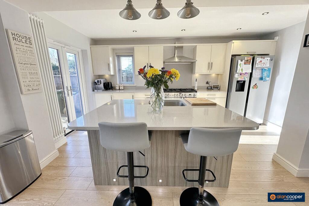 Additional image 9 of Dorcas Close, Thornhill, Nuneaton, CV11 6XL