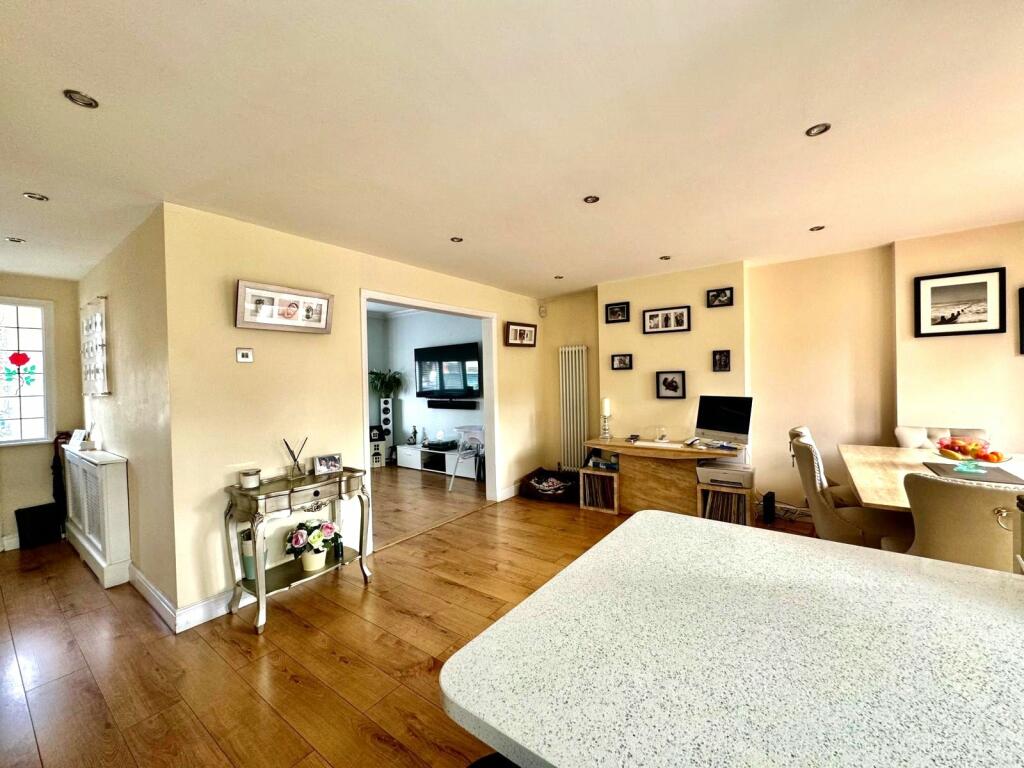 Additional image 17 of Okehampton Crescent, Welling, Kent, DA16