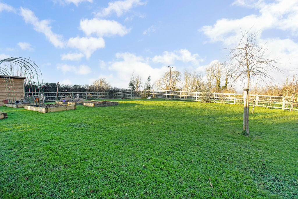 Additional image 13 of Winter Close, Loxley, CV35