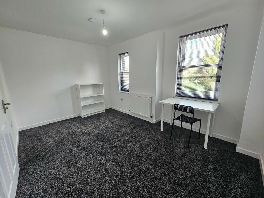 Additional image 9 of 4 Rai Court, Beauchamp Road, Leamington Spa, Warwickshire, CV32