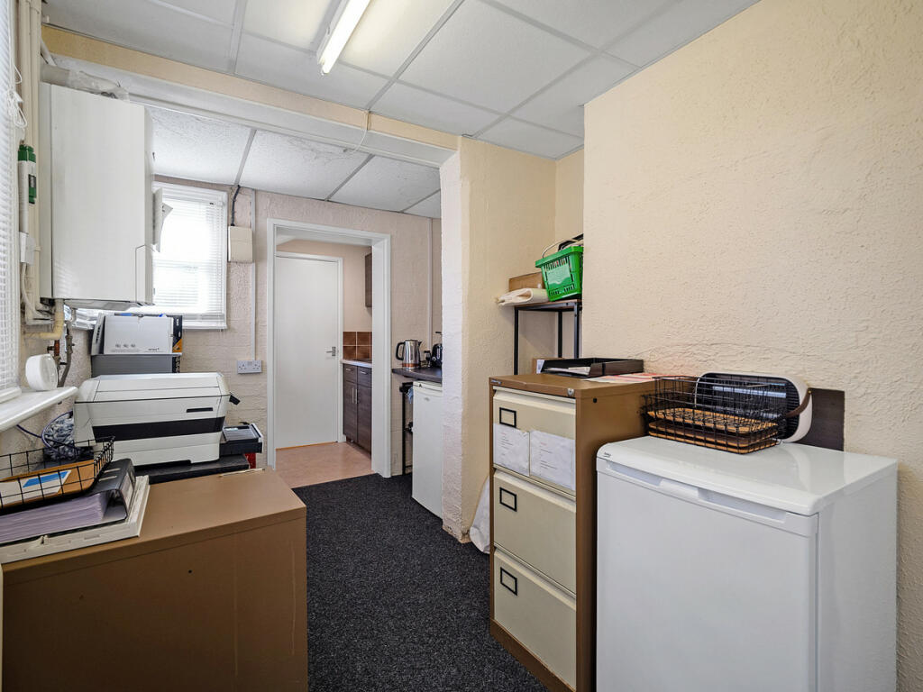 Additional image 16 of Heathcote Road, Whitnash, Warwickshire CV31 2LX