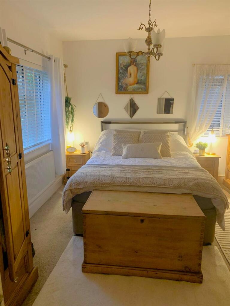 Additional image 8 of The Knoll, Newcastle Road, Madeley, Newcastle-under-Lyme