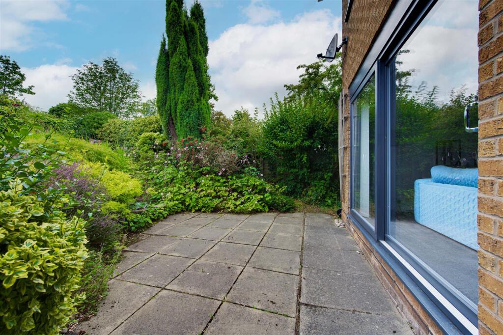 Additional image 30 of Berkshire Drive, Congleton