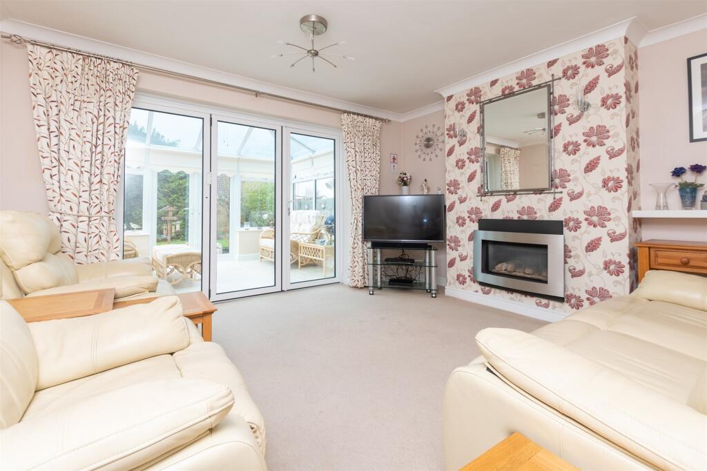 Additional image 4 of Swanscombe Street, Swanscombe, Kent