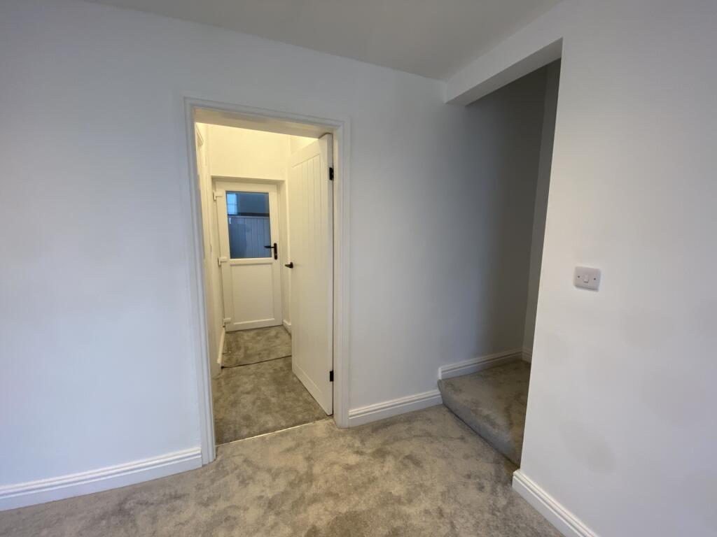 Additional image 8 of High Street, Newhall, DE11