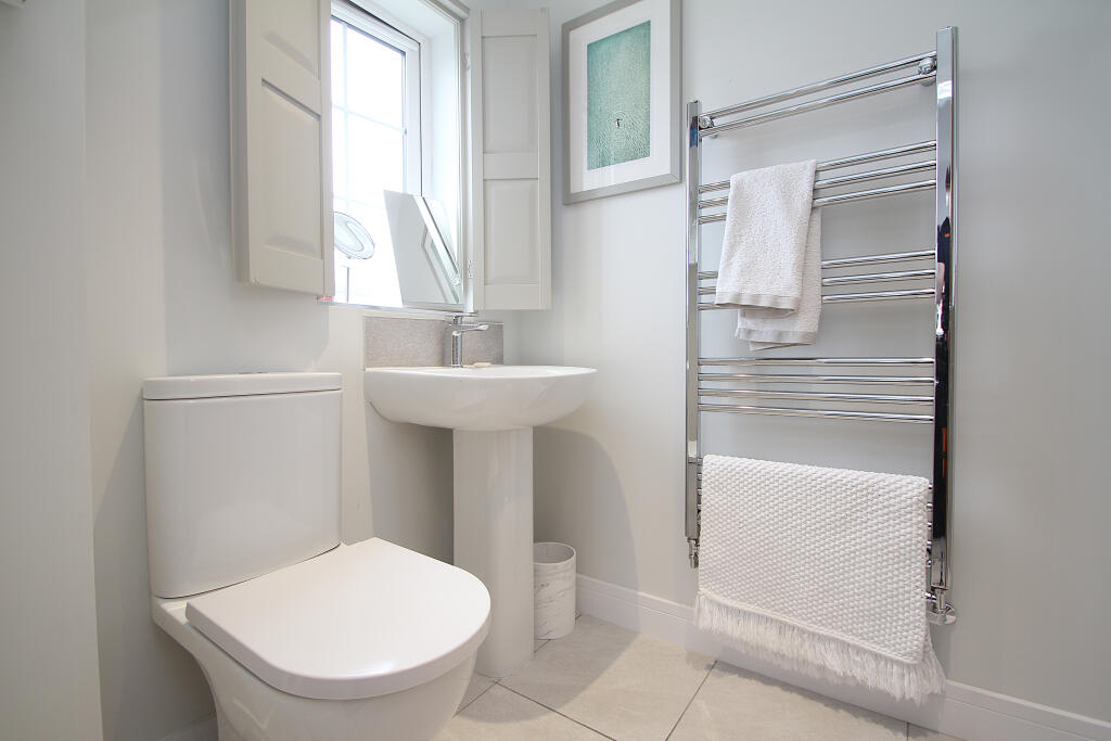 Additional image 16 of Birmingham Road, Stoneleigh, CV8