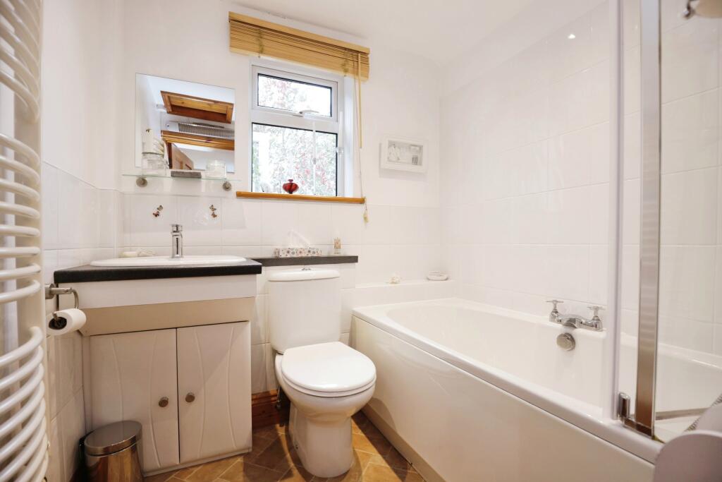 Additional image 8 of Hambridge Road, Bishop's Itchington, CV47