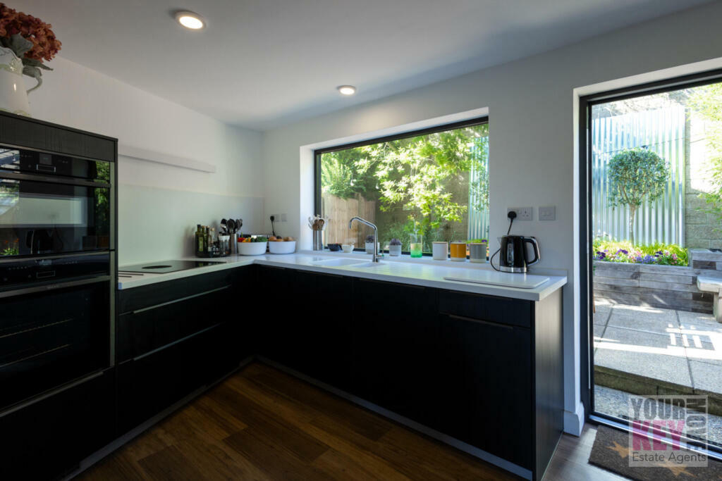 Additional image 14 of Naildown close, Seabrook, Hythe, Kent CT21 5TA