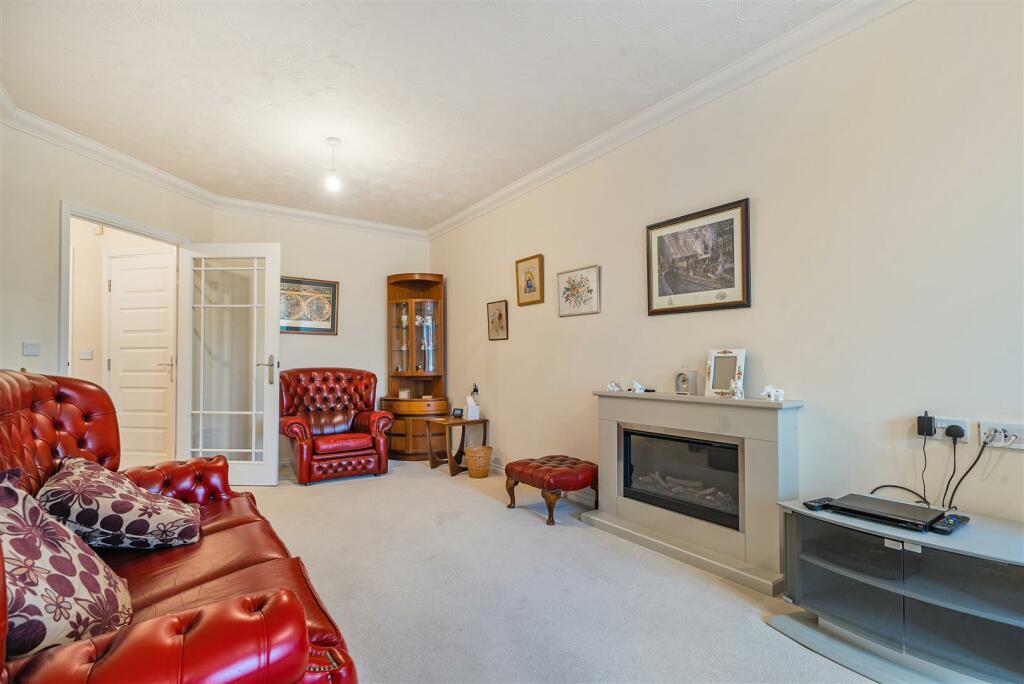 Additional image 5 of Eliot Lodge, Ashbourne