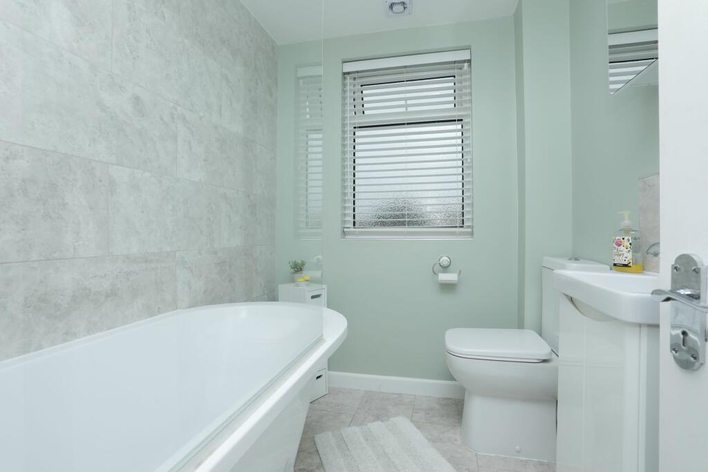 Additional image 12 of Harold Road, Birchington, CT7