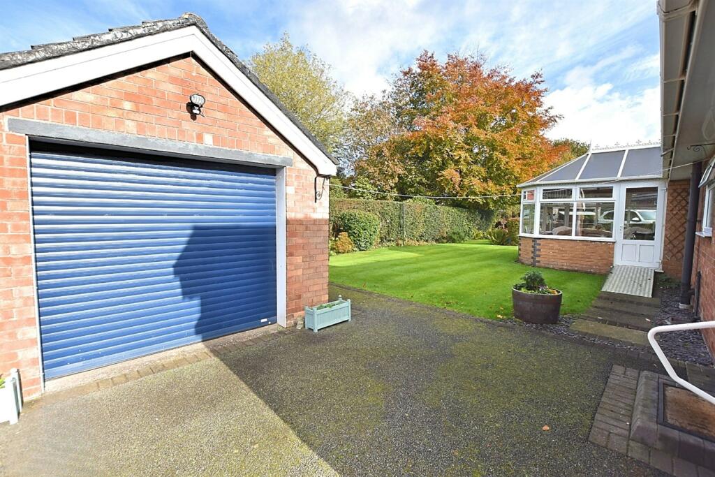 Additional image 16 of Hillcrest Avenue, Holmes Chapel