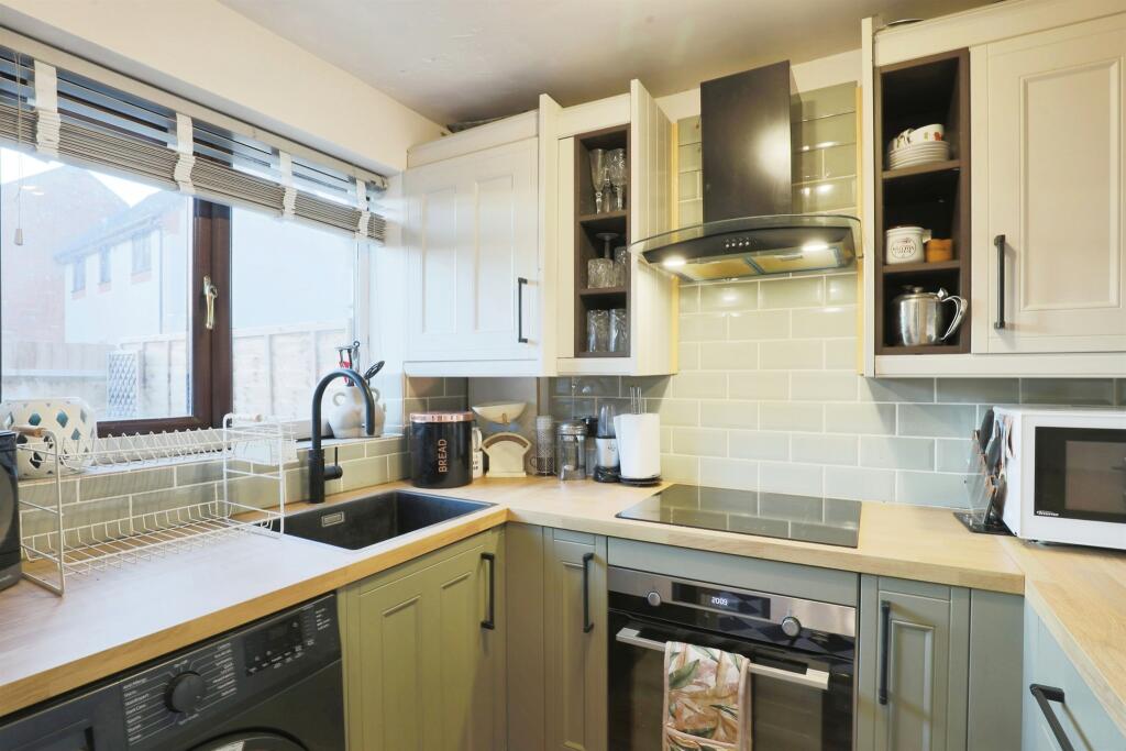 Additional image 15 of Simmons Court, Wellesbourne, Warwick