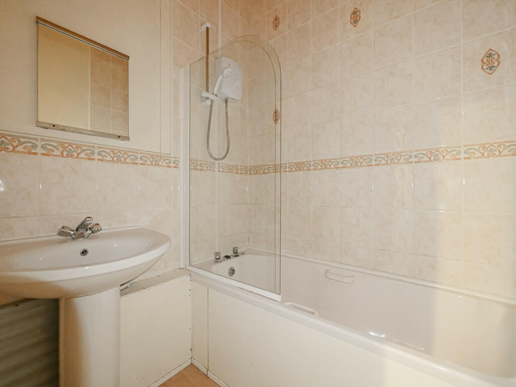 Additional image 5 of Strathmartine Road, Dundee