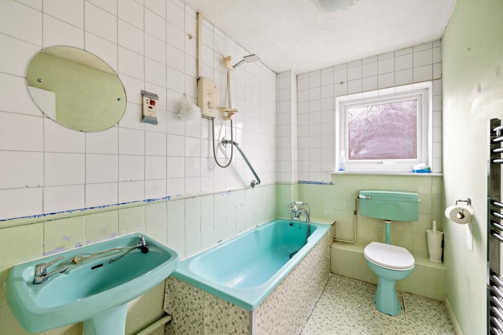 Additional image 9 of Cornwallis Avenue, Folkestone, CT19