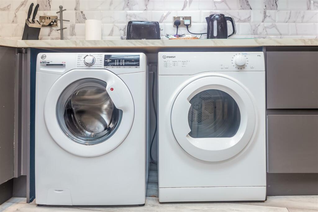 Additional image 35 of Musgrave Gardens, Durham