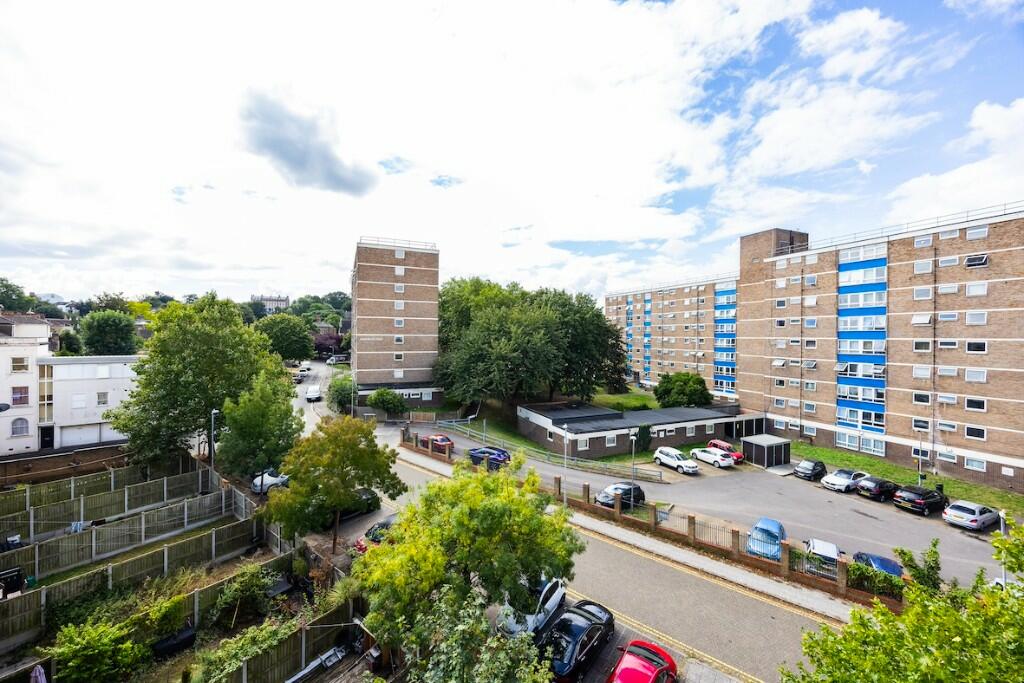 Additional image 14 of Parrock Street, Gravesend, DA12