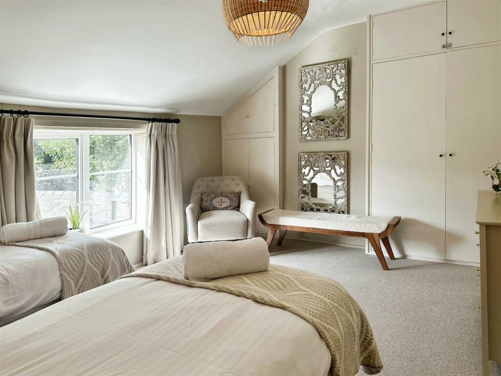 Additional image 30 of Greaves Lane, Ashford-In-The-Water, Bakewell, Derbyshire, DE45 1QH