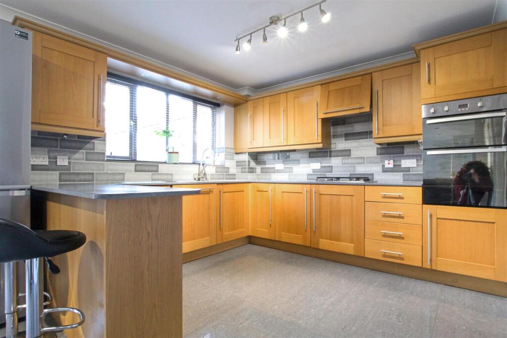 Additional image 36 of Wood Lane, Newhall, Swadlincote