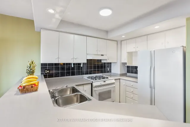 Additional image 15 of 2774 King St Unit 41