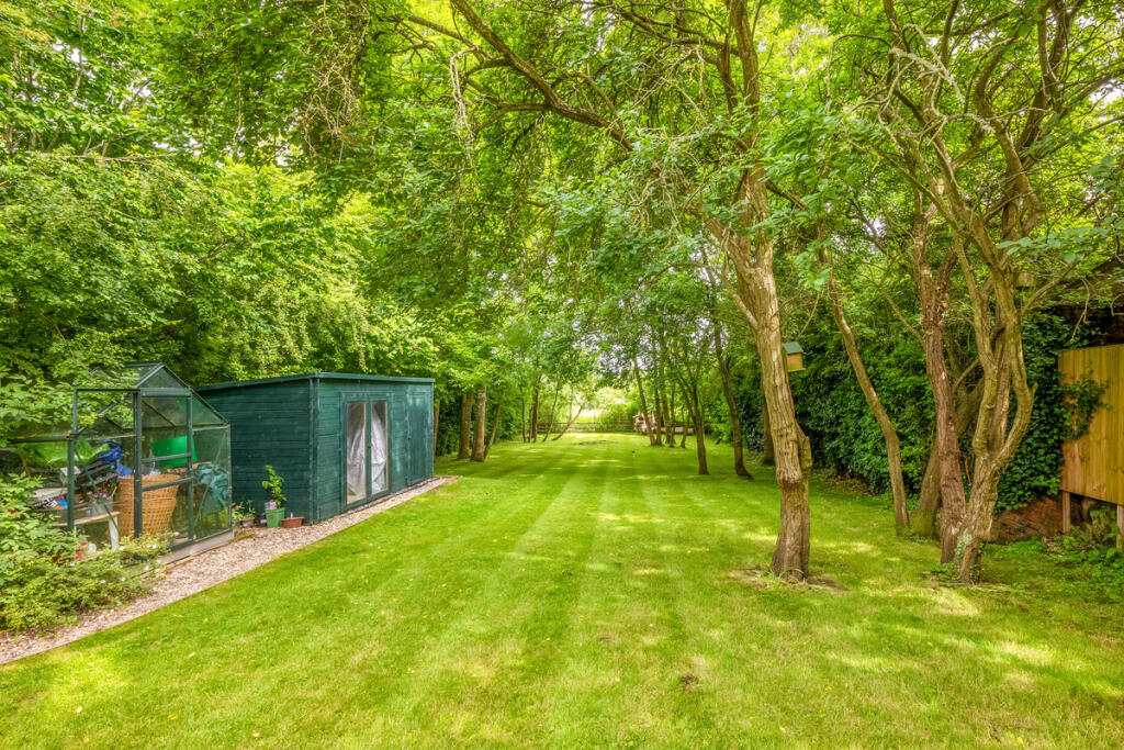 Additional image 34 of Napton On The Hill, Warwickshire, CV47 8NG