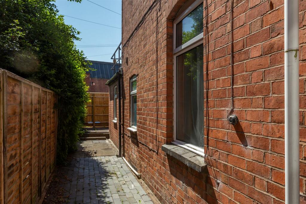Additional image 14 of Albany Road, Earlsdon, Coventry