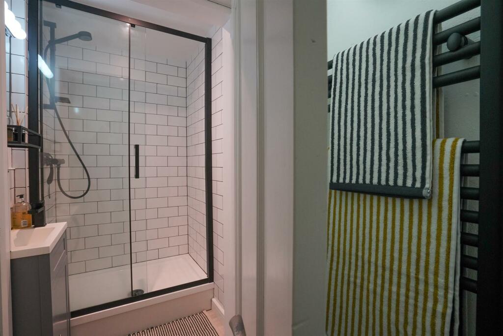 Additional image 19 of Leam Terrace, Leamington Spa