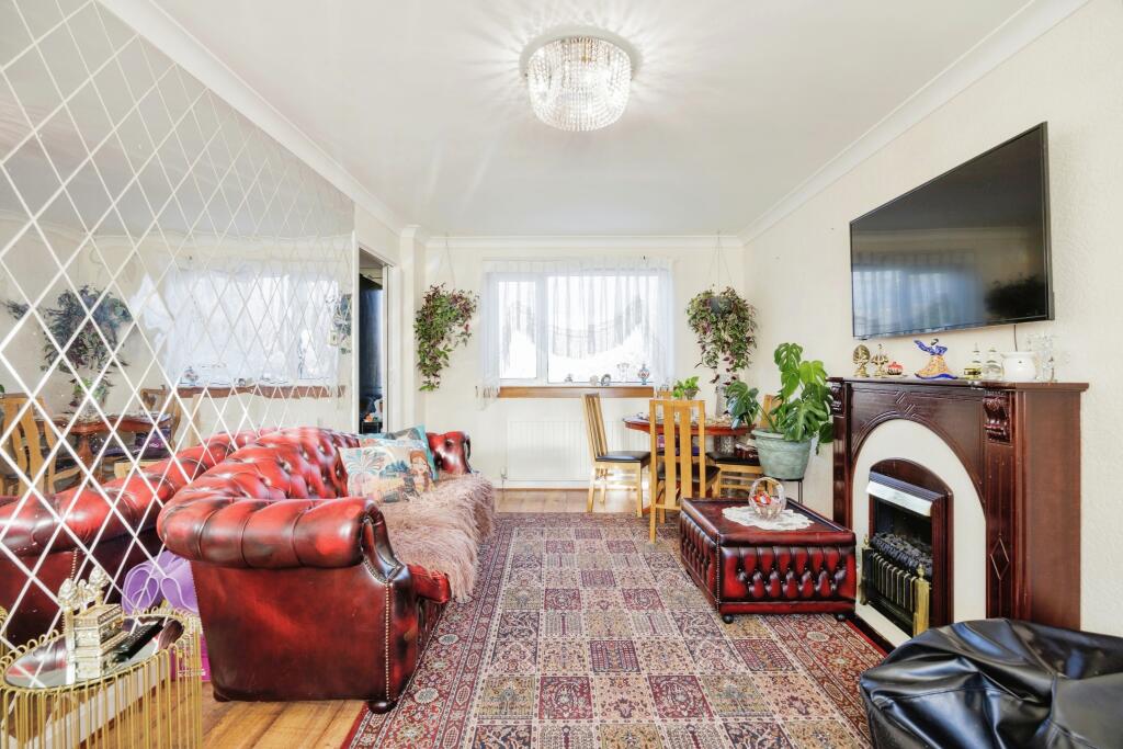 Additional image 6 of Strachan Avenue, Broughty Ferry, Dundee, Angus, DD5