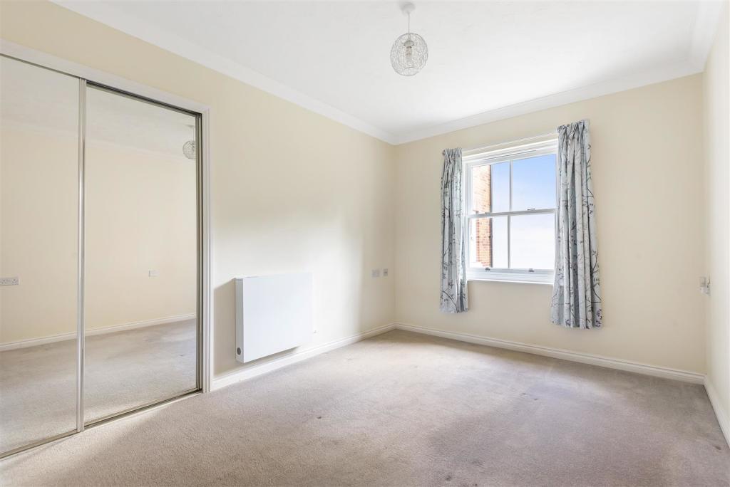 Additional image 7 of Abbots Lodge, Canterbury