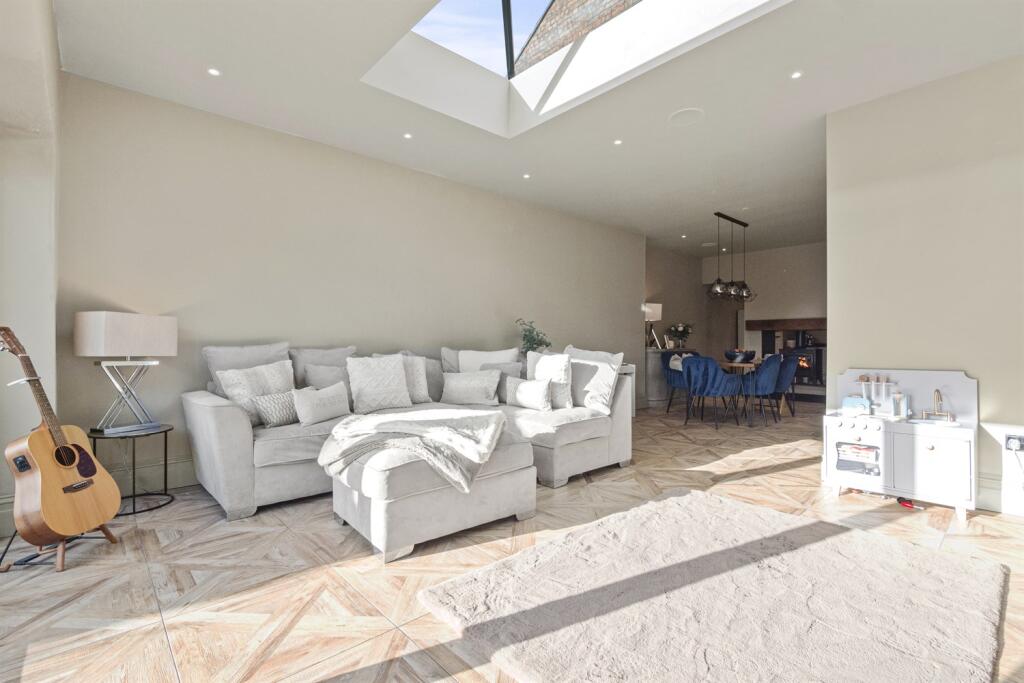 Additional image 14 of Chester Road, Hartford