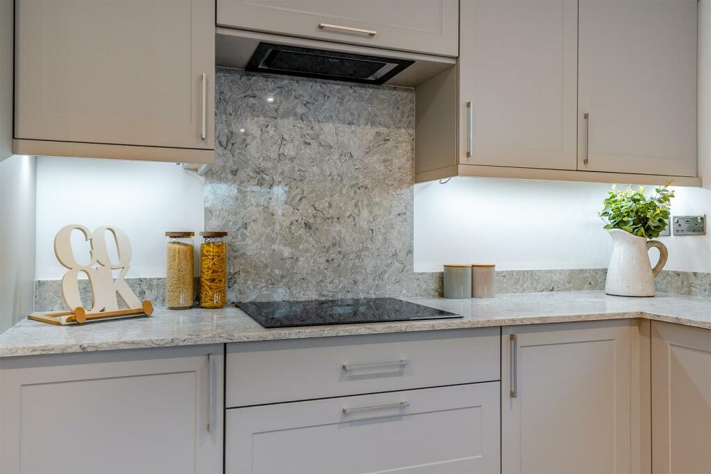 Additional image 10 of New Home - High Specification